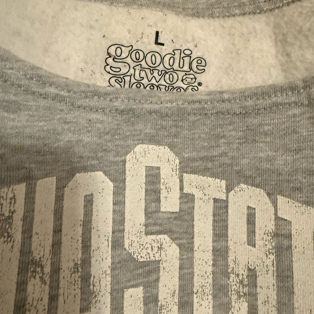 Aeropostale Gray Ohio State Buckeyes Cropped Off the Shoulder Sweatshirt - Picture 6 of 6